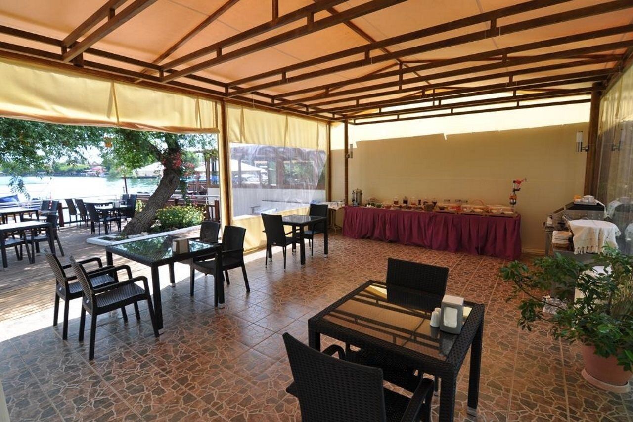 Longhouse Inn Hotel Дальян Экстерьер фото